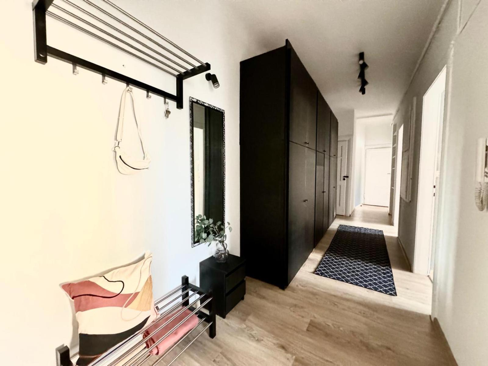 Mia Copernicus Science Center, Vistula River Apartment